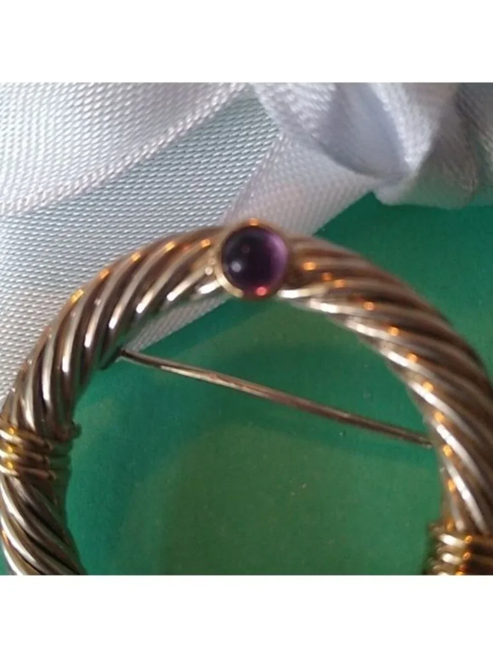 Cable Classic 925 + 14k W/ Amethyst Brooch